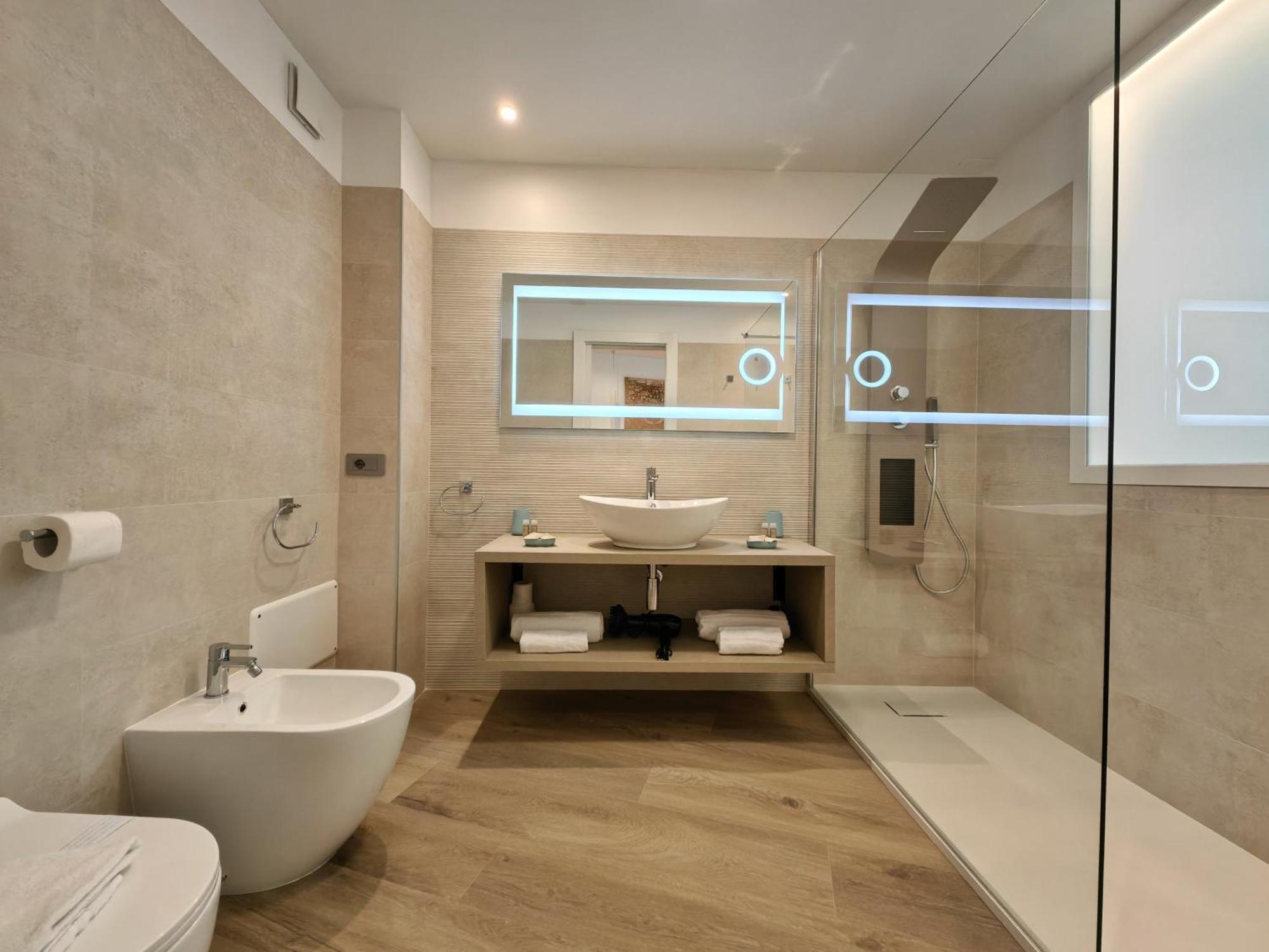Galleria Roma Art Guesthouse Oristano Exterior photo