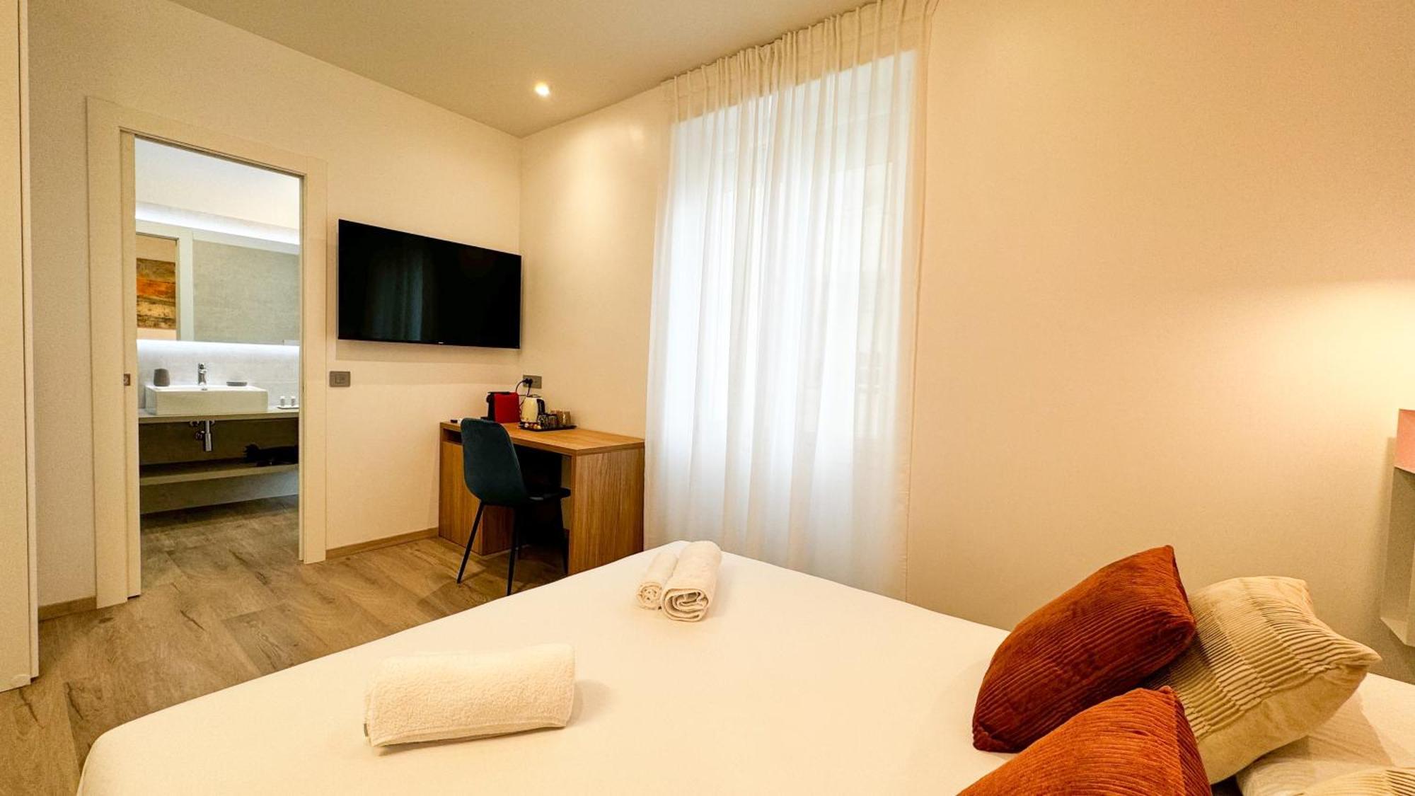 Galleria Roma Art Guesthouse Oristano Exterior photo