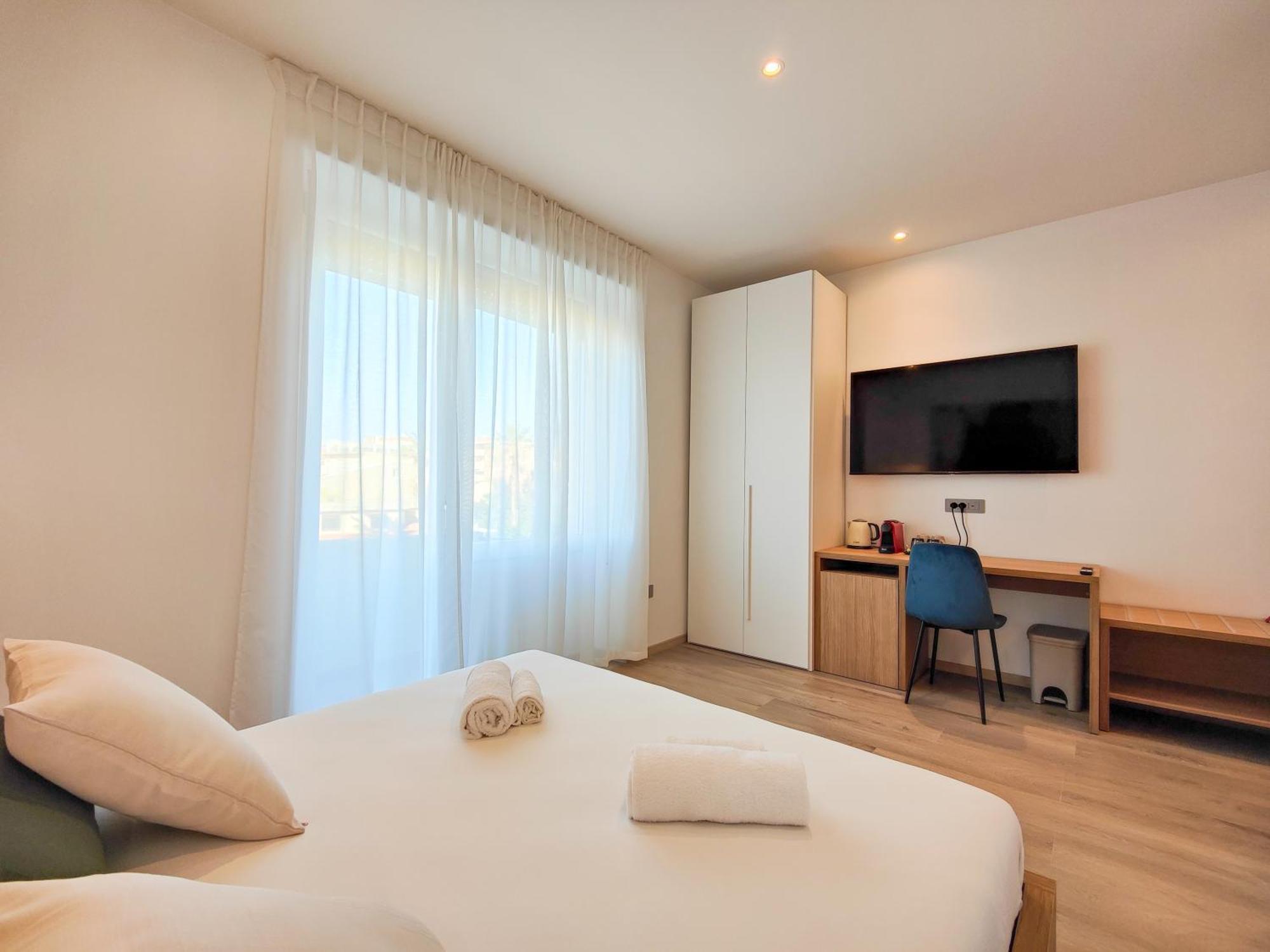 Galleria Roma Art Guesthouse Oristano Exterior photo